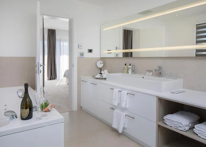 Luxury Baotic تروغير