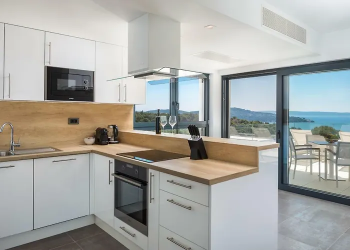 Luxury Baotic شقة