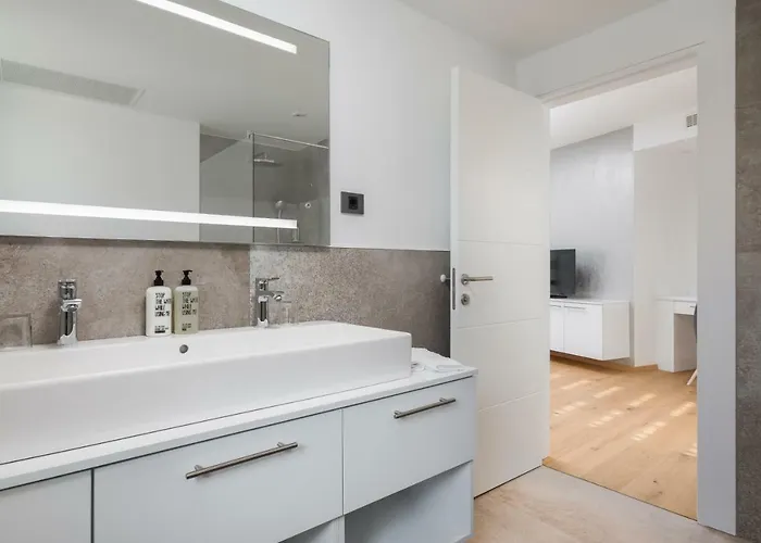 Luxury Baotic تروغير