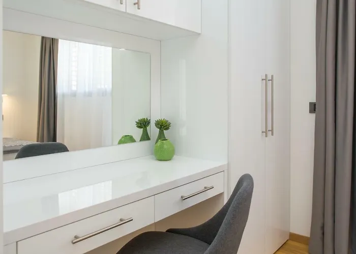 Luxury Baotic شقة تروغير