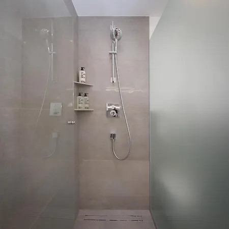 Апартаменты Luxury Baotic Трогир