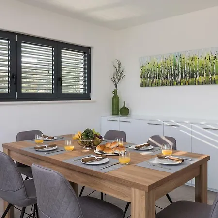 Luxury Baotic Апартаменты *