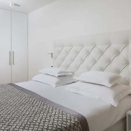 Luxury Baotic Apartment