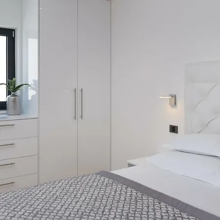 Luxury Baotic Трогир