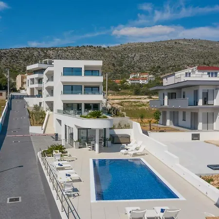 Luxury Baotic Apartment